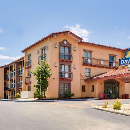 Days Inn By Wyndham Birmingham/West Eksteriør billede